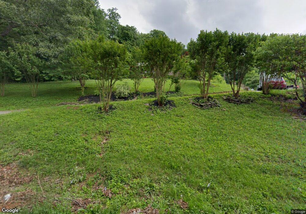 3203 Cherokee Dr, Morristown, TN 37814 - photo 1