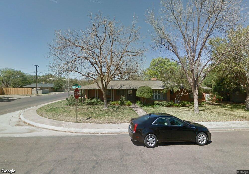 1208 Bedford Dr, Midland, TX 79701 - photo 1