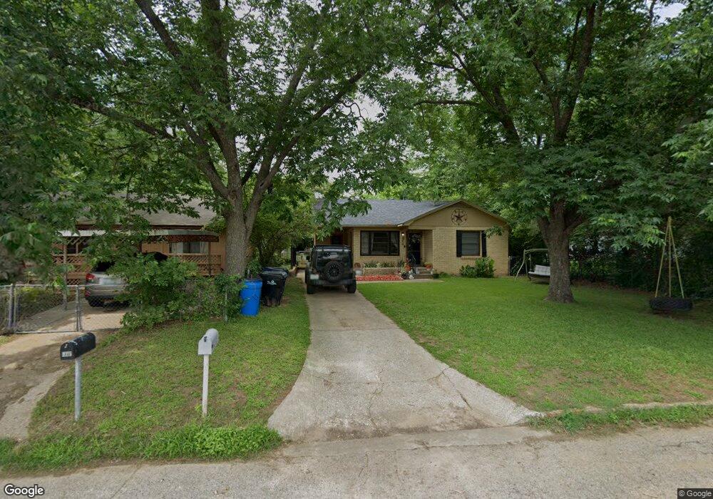 909 W Acheson St, Denison, TX 75020 - photo 1
