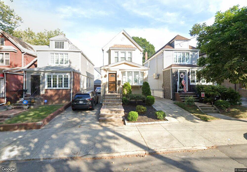 9014 69th Ave, Forest Hills, NY 11375 - photo 1