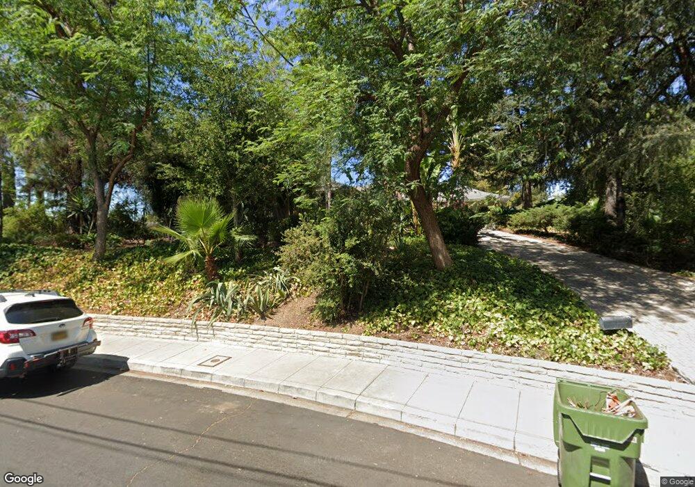 21779 Ybarra Rd, Woodland Hills, CA 91364 - photo 1