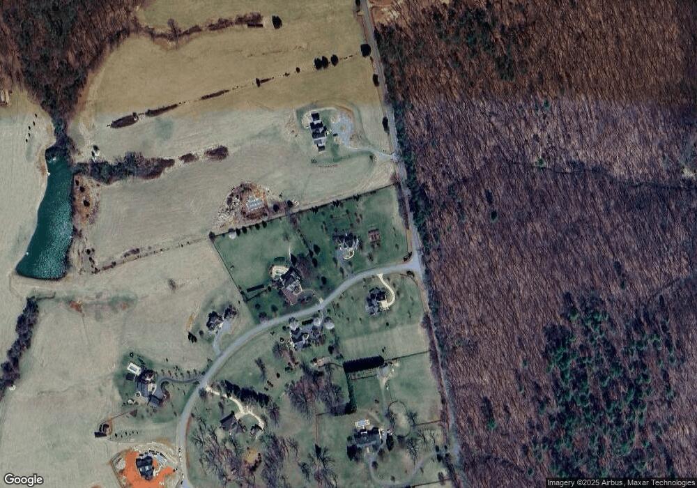 2010 Field Creek Ln, Charlottesville, VA 22903 - photo 1