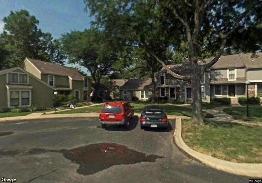 8130 Halsey St, Lenexa, KS 66215 - photo 1