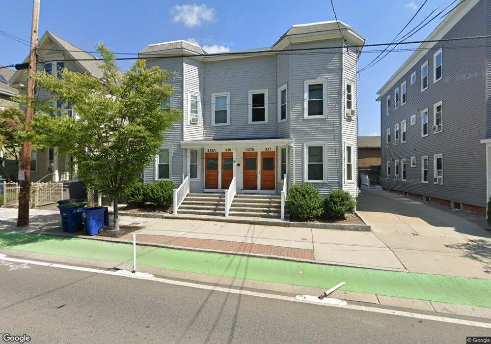 339 Beacon St, Somerville, MA 02143 - photo 1