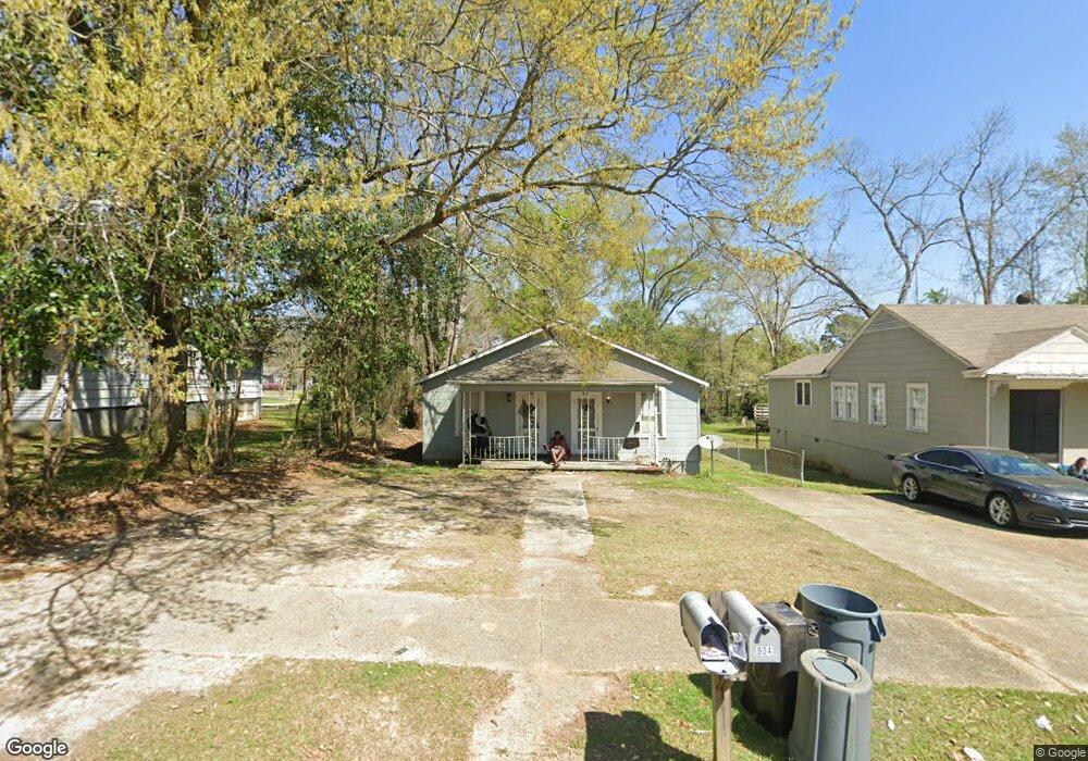 904 Wheelock St, McComb, MS 39648 - photo 1