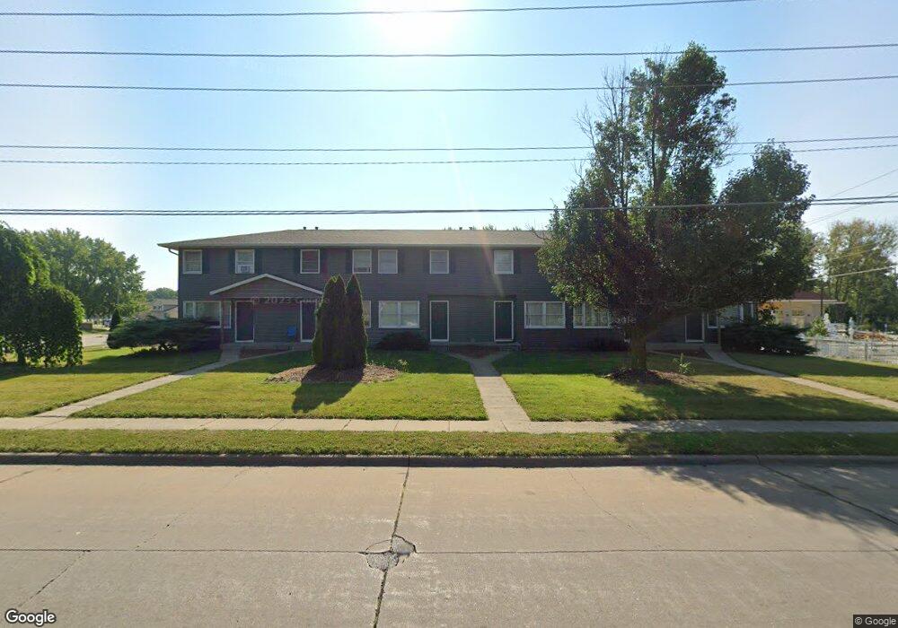 3367 Hillandale Rd, Davenport, IA 52806 - photo 1