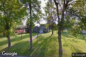 322 N 6th St, Warren, MN 56762