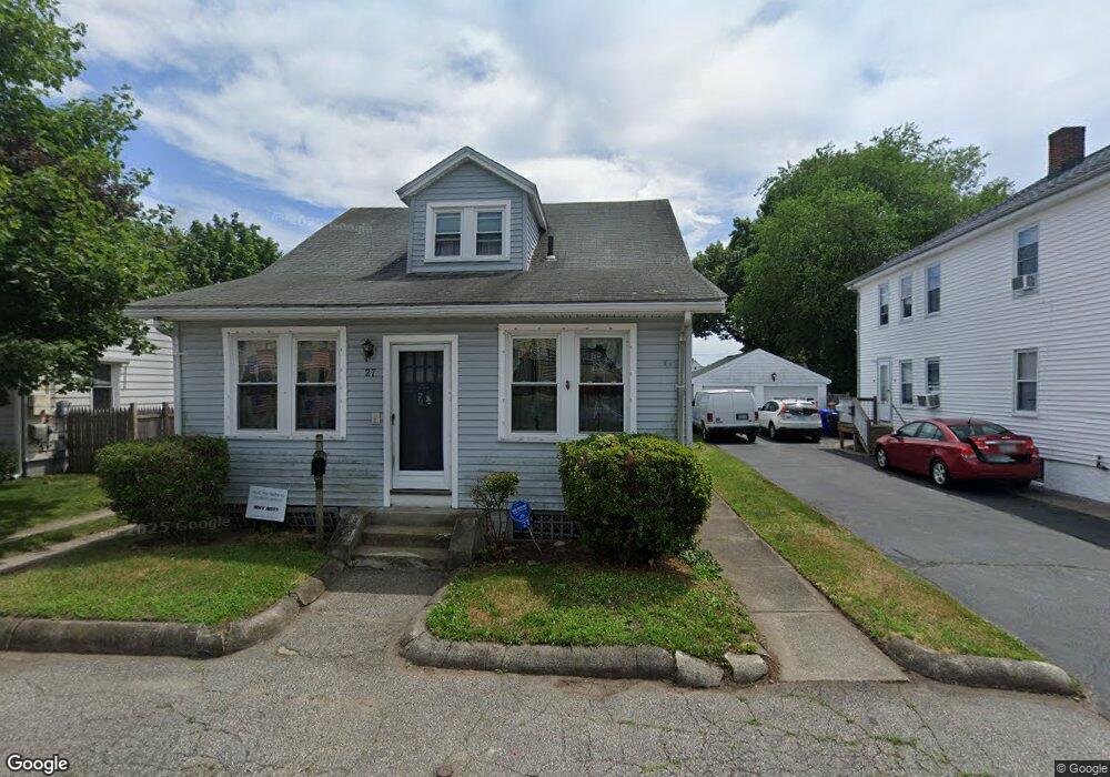 27 Pullen Ave, Pawtucket, RI 02861 - photo 1