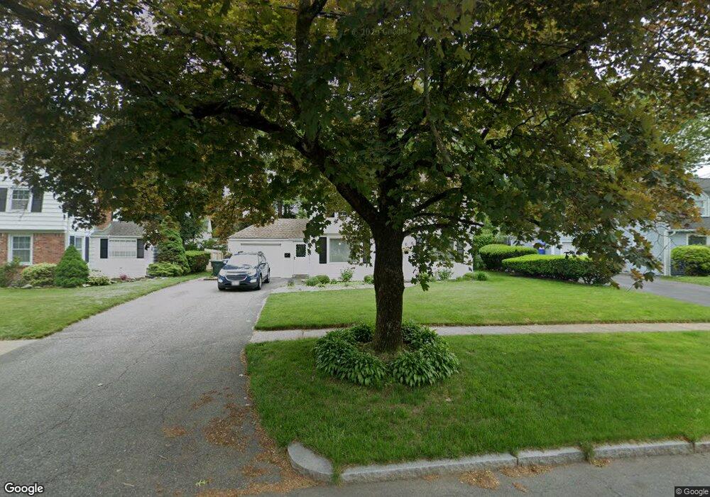 81 S Branch Pkwy, Springfield, MA 01118 - photo 1