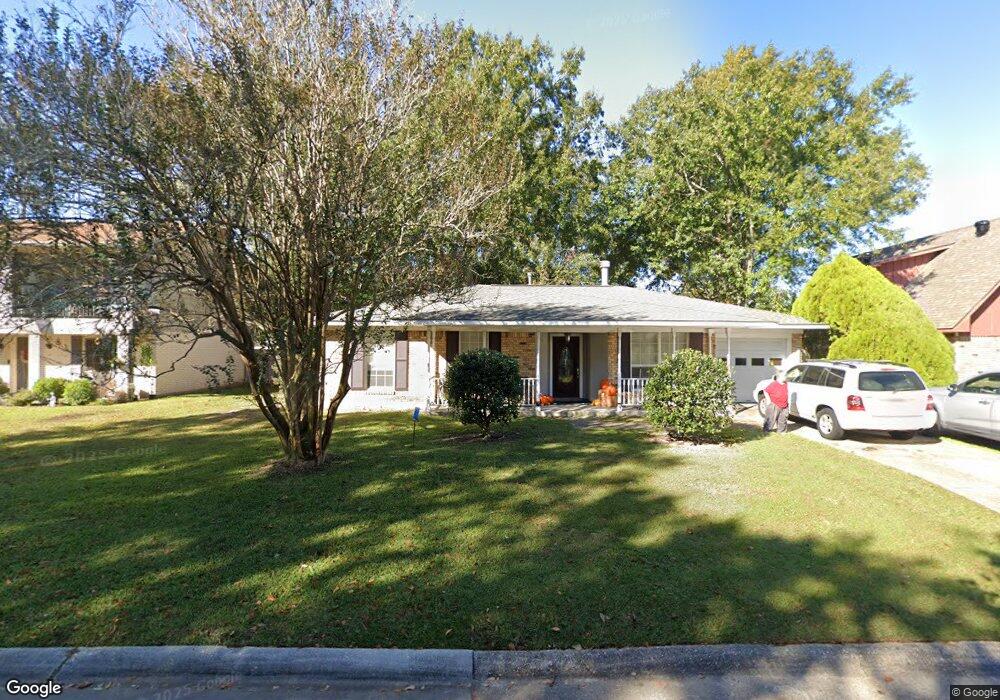 113 Matthews Dr, Slidell, LA 70458 - photo 1