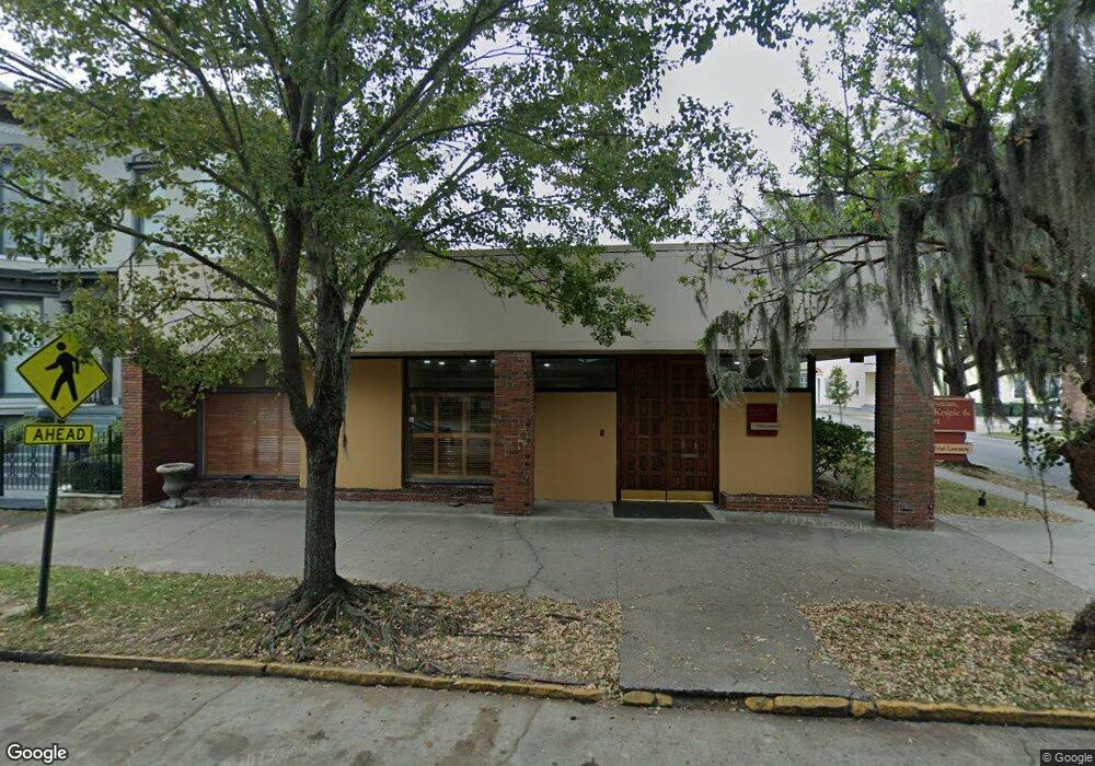 21 W Park Ave, Savannah, GA 31401 - photo 1