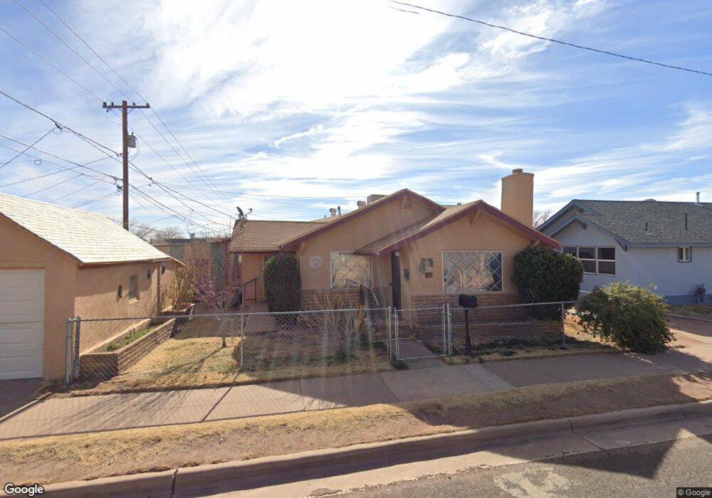 408 N Hicks Ave, Winslow, AZ 86047 - photo 1