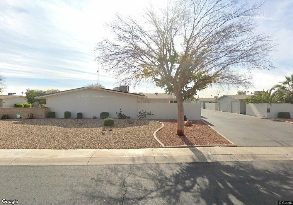 10823 W Santa fe Dr, Sun City, AZ 85351 - photo 1