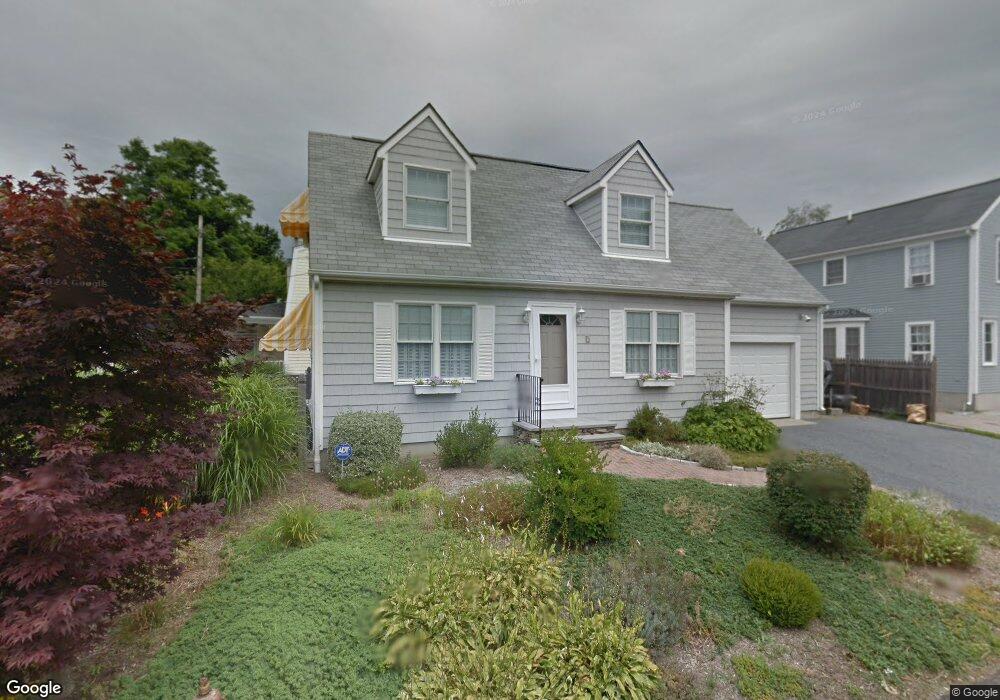 9 Taber St, Newport, RI 02840 - photo 1