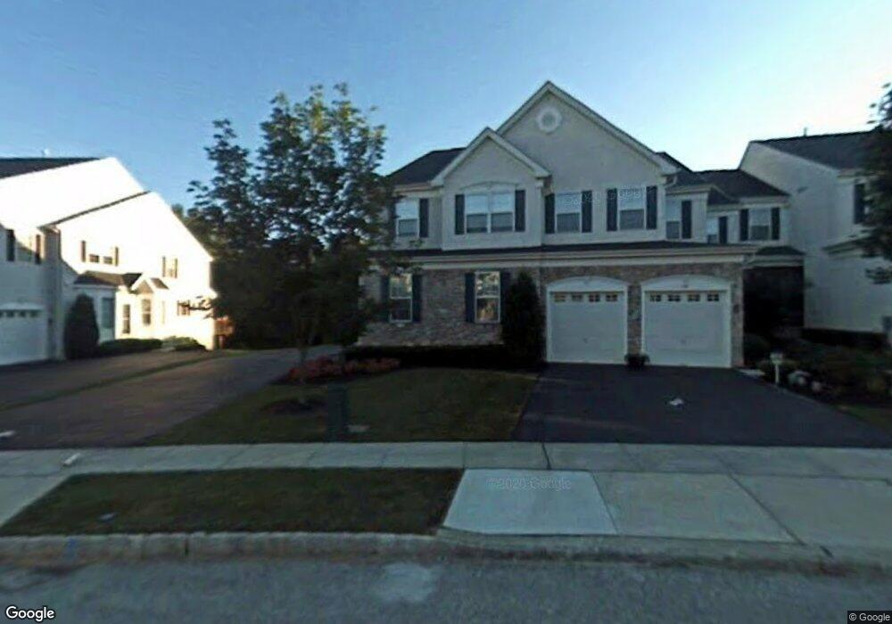 152 Portsmouth Cir, Glen Mills, PA 19342 - photo 1