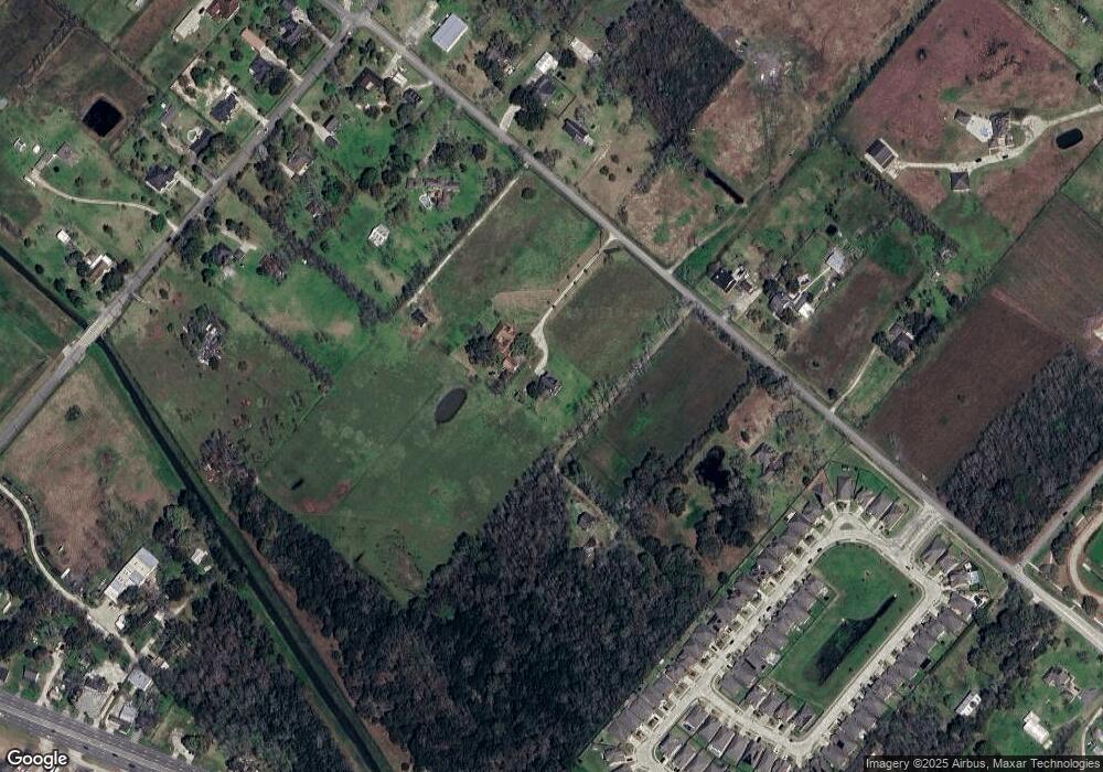 1433 County Road 145, Alvin, TX 77511 - photo 1