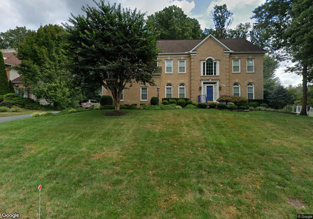 6421 Lake Meadow Dr, Burke, VA 22015 - photo 1