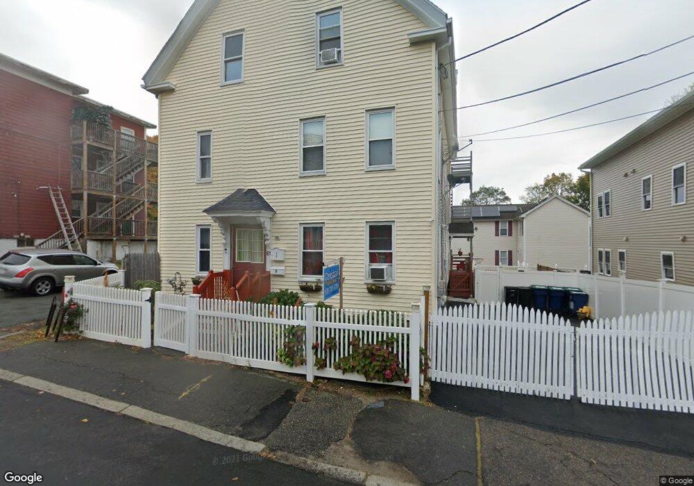 61 Lawrence St, Salem, MA 01970 - photo 1