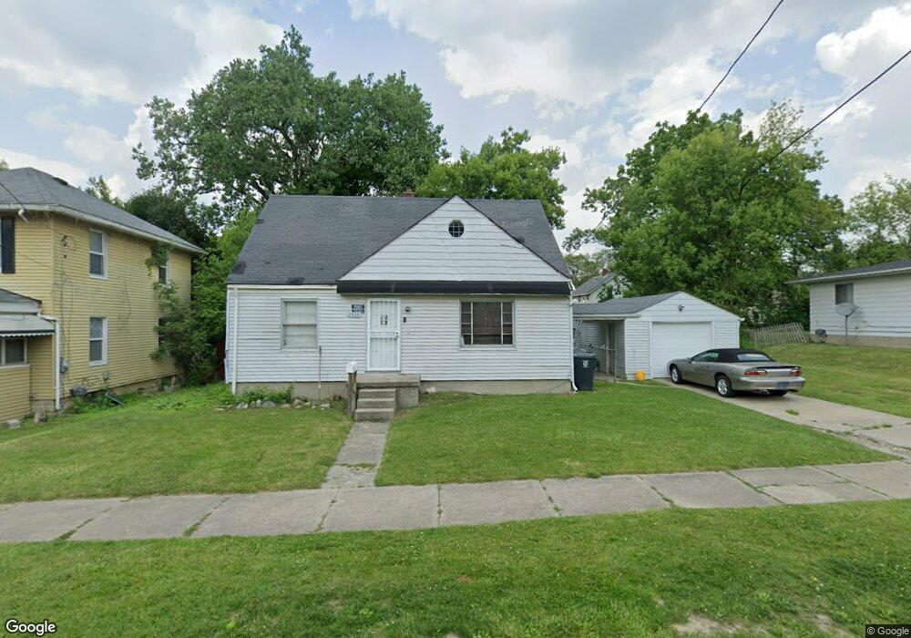 2434 Gibson St, Flint, MI 48503 - photo 1