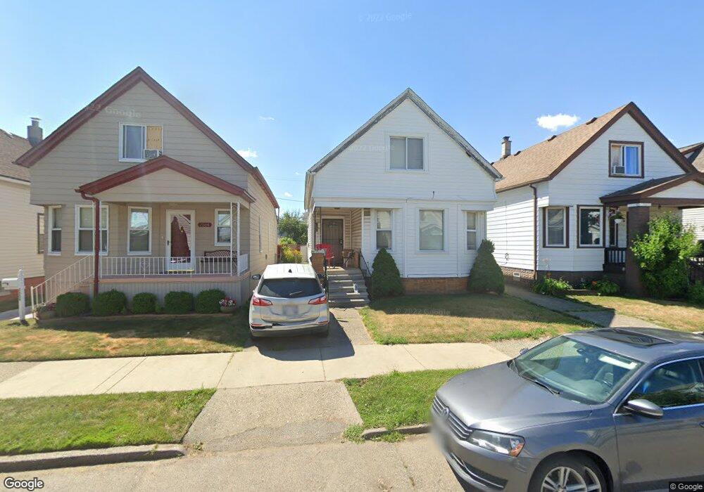 1998 Evaline St, HamtraMcK, MI 48212 - photo 1