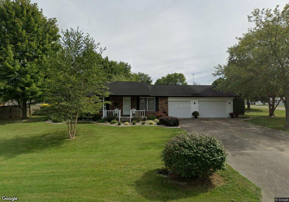 11143 W Hillview Ln, Columbus, IN 47201 - photo 1
