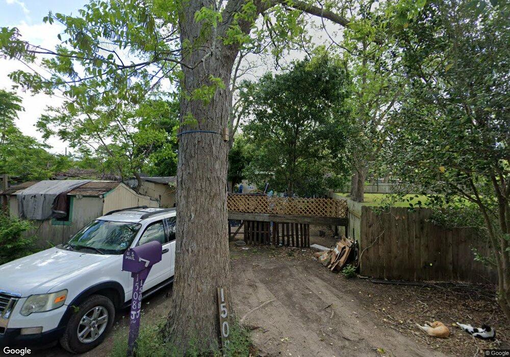 1508 Avenue J, Bay City, TX 77414 - photo 1