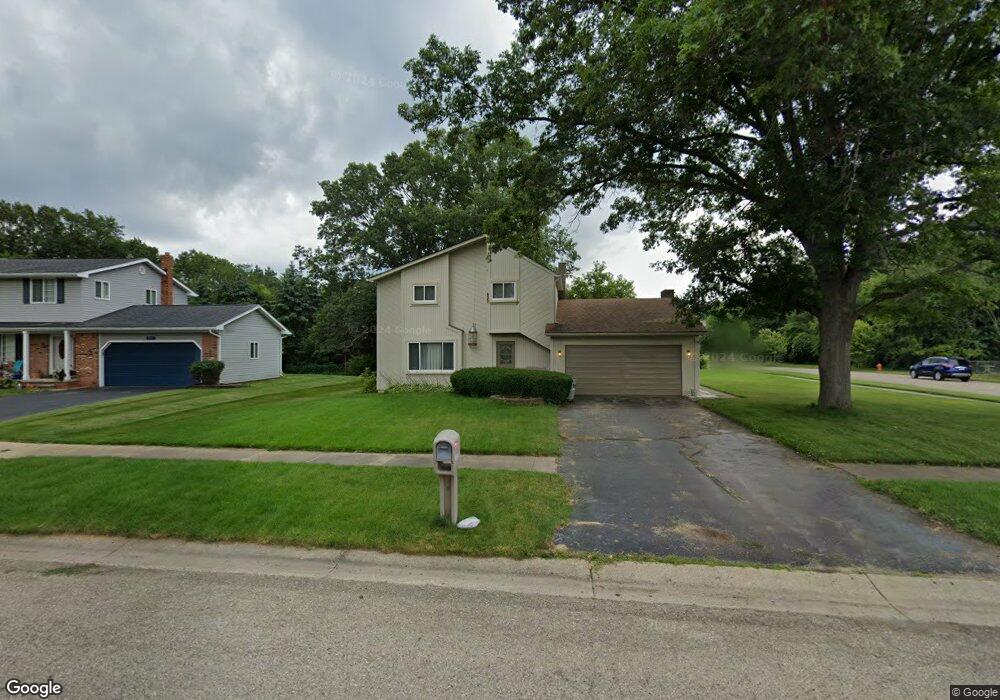 7097 Marco Dr, Waterford, MI 48327 - photo 1