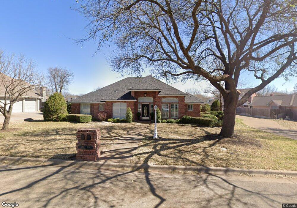 1105 Cherrywood Dr, Cleburne, TX 76033 - photo 1