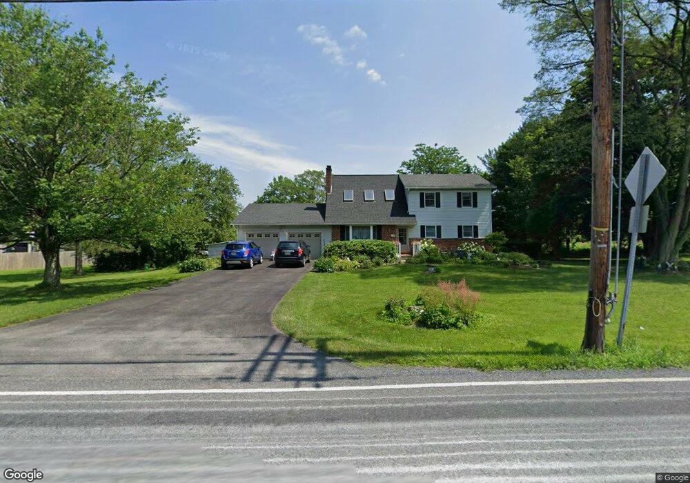 1344 Bushkill Center Rd, Wind Gap, PA 18091 - photo 1