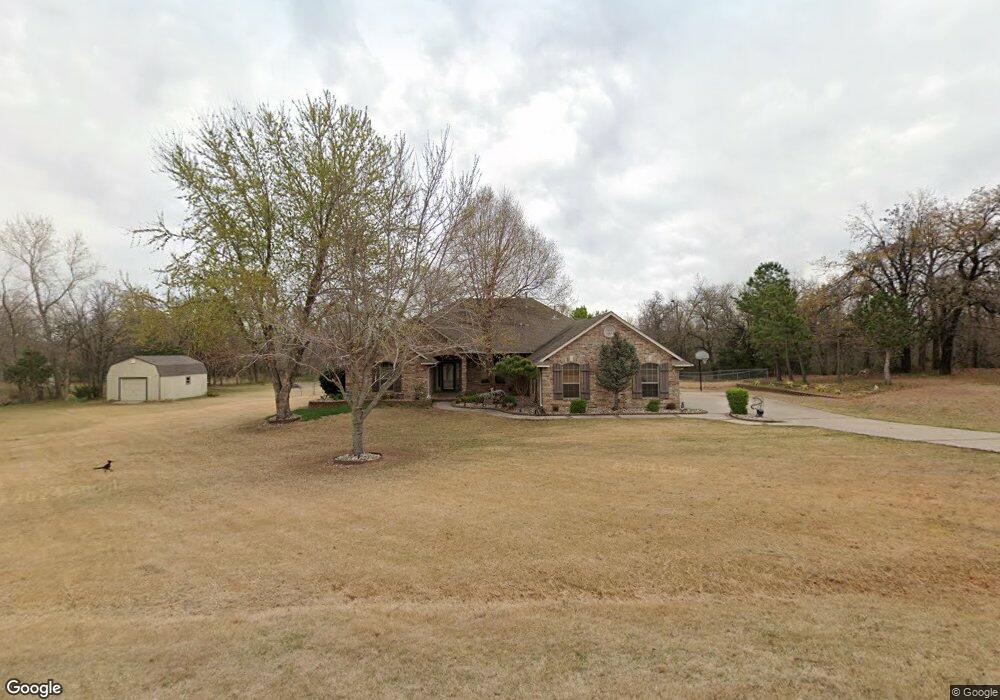 4242 S Deer Park Ln, Harrah, OK 73045 - photo 1