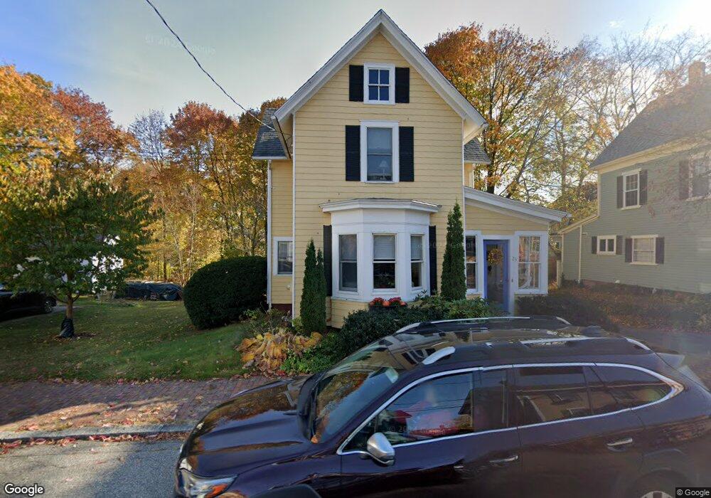 23 Arlington St, Newburyport, MA 01950 - photo 1