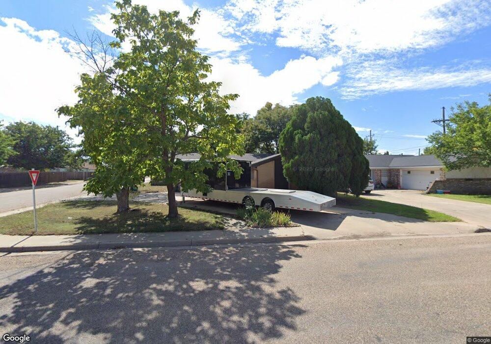 1012 NE 4th St, Dumas, TX 79029 - photo 1