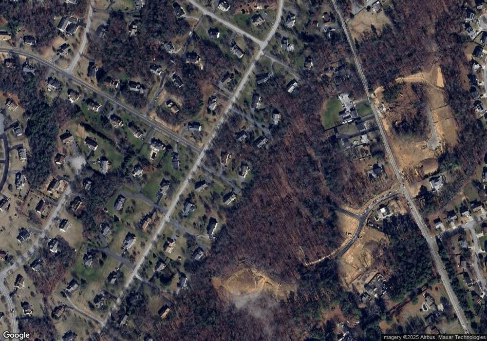 7633 Lake Glen Dr, Glenn Dale, MD 20769 - photo 1