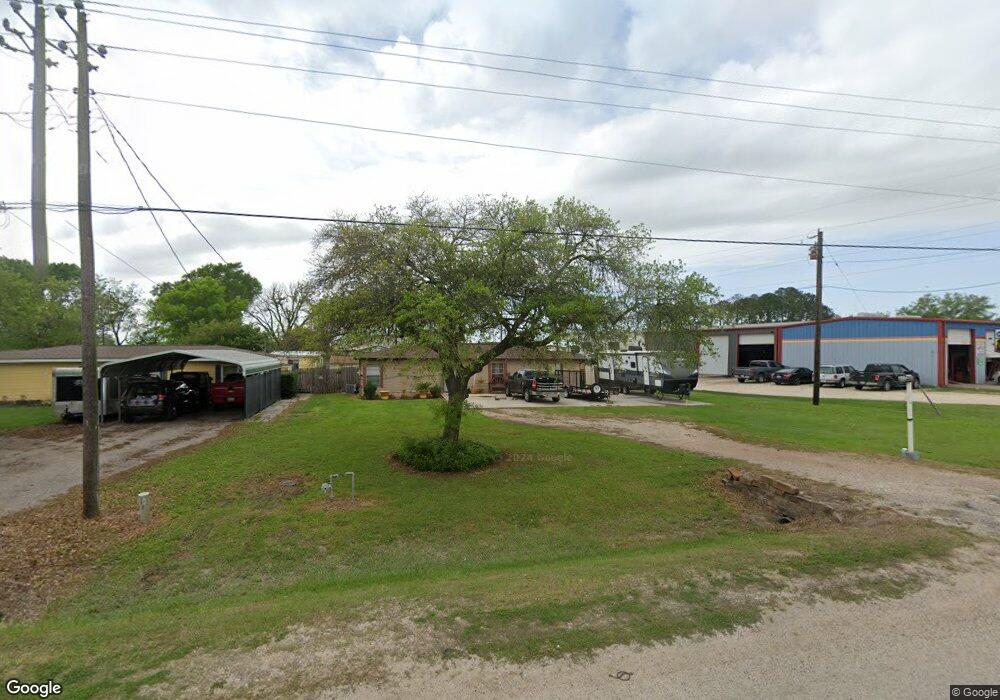 604 Avenue F, Bay City, TX 77414 - photo 1