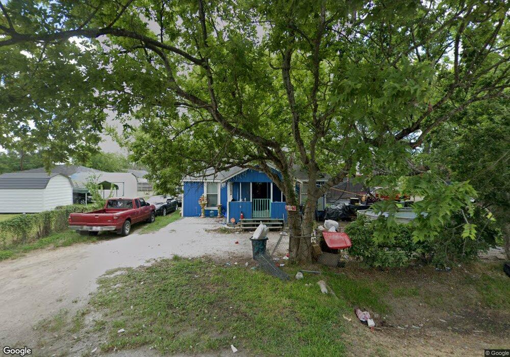 925 Cloverleaf St, Houston, TX 77015 - photo 1