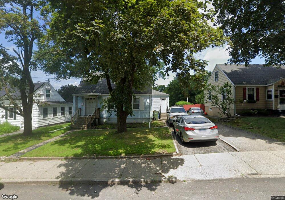 209 Moran St, Waterbury, CT 06704 - photo 1