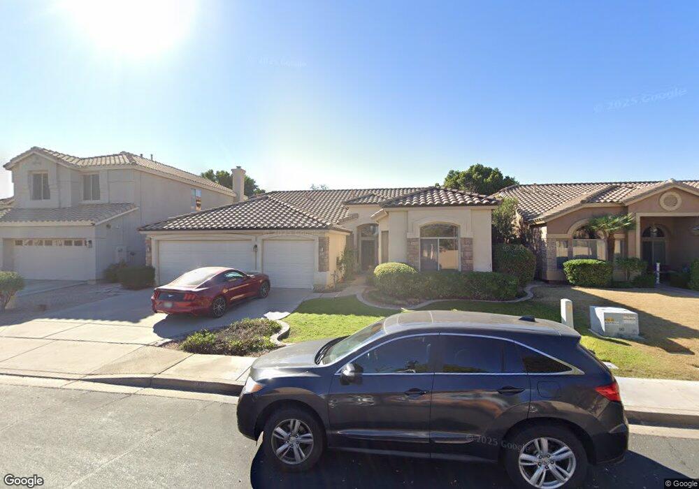 2223 E Manor Dr, Gilbert, AZ 85296 - photo 1