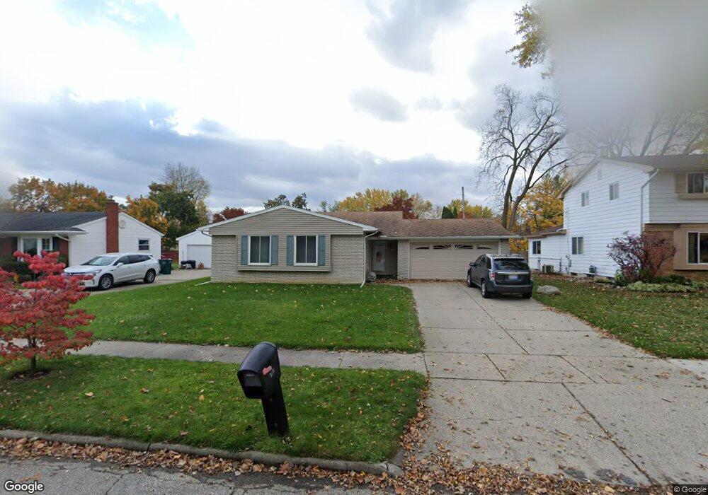 4161 Rivershell Ln, Lansing, MI 48911 - photo 1