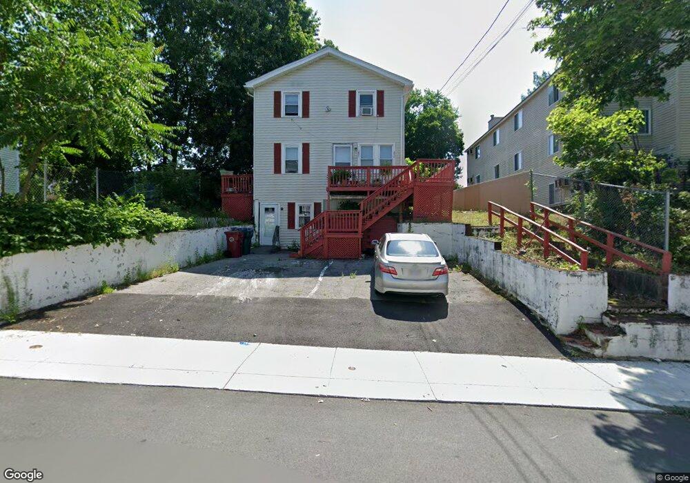 202 Smith St, Lowell, MA 01851 - photo 1