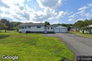 4 Georgetown Dr, Biddeford, ME 04005