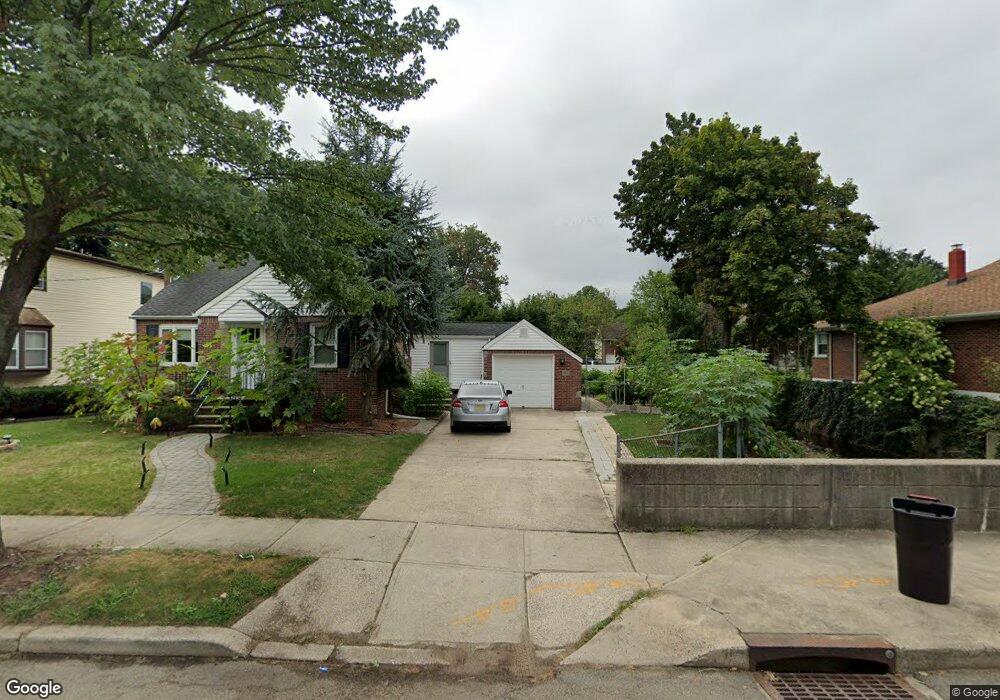 668 Maple Ave, Ridgefield, NJ 07657 - photo 1