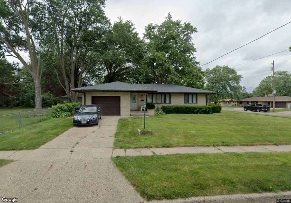 3502 Truber Place, Des Moines, IA 50315 - photo 1