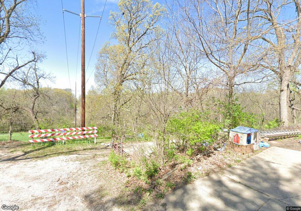 2815 Franklin Ave, Des Moines, IA 50310 - photo 1