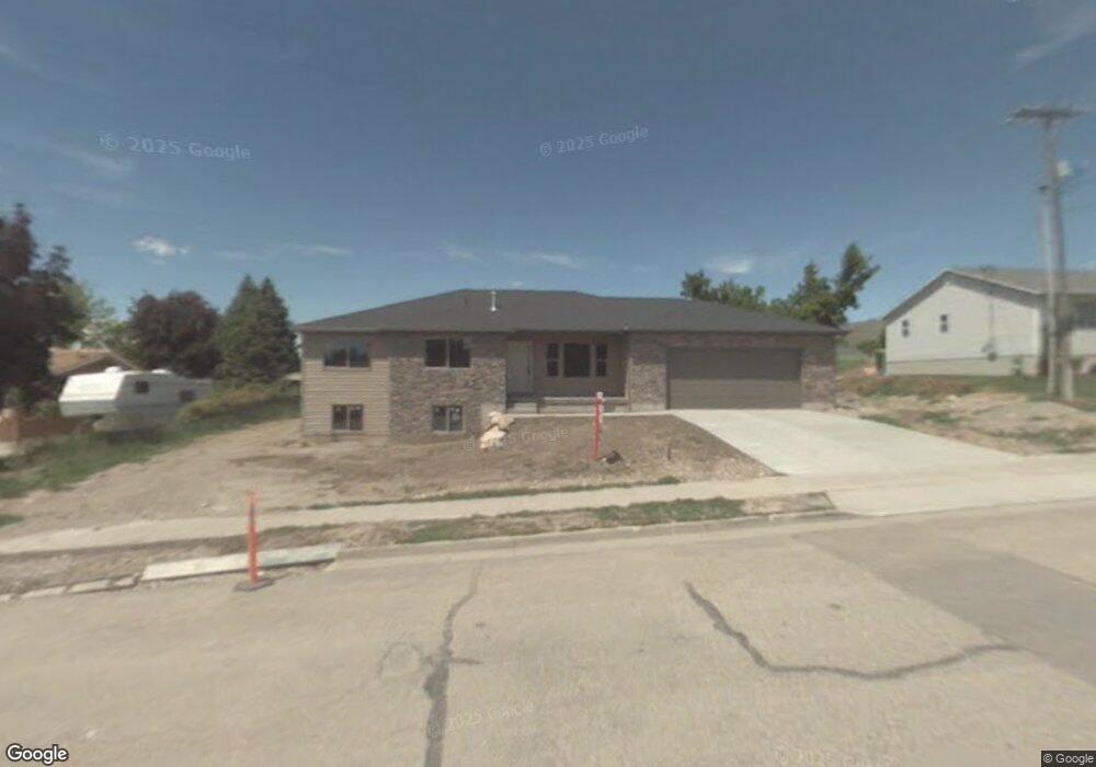 647 E 300 S unit 1, Smithfield, UT 84335 - photo 1