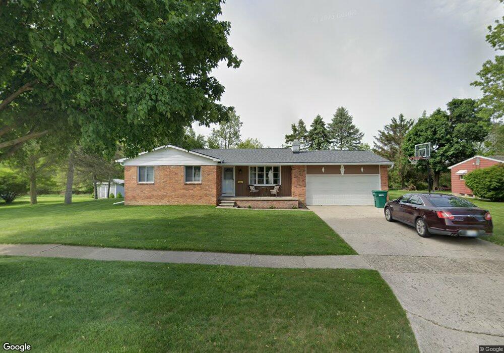 612 Winters Eave, Flushing, MI 48433 - photo 1