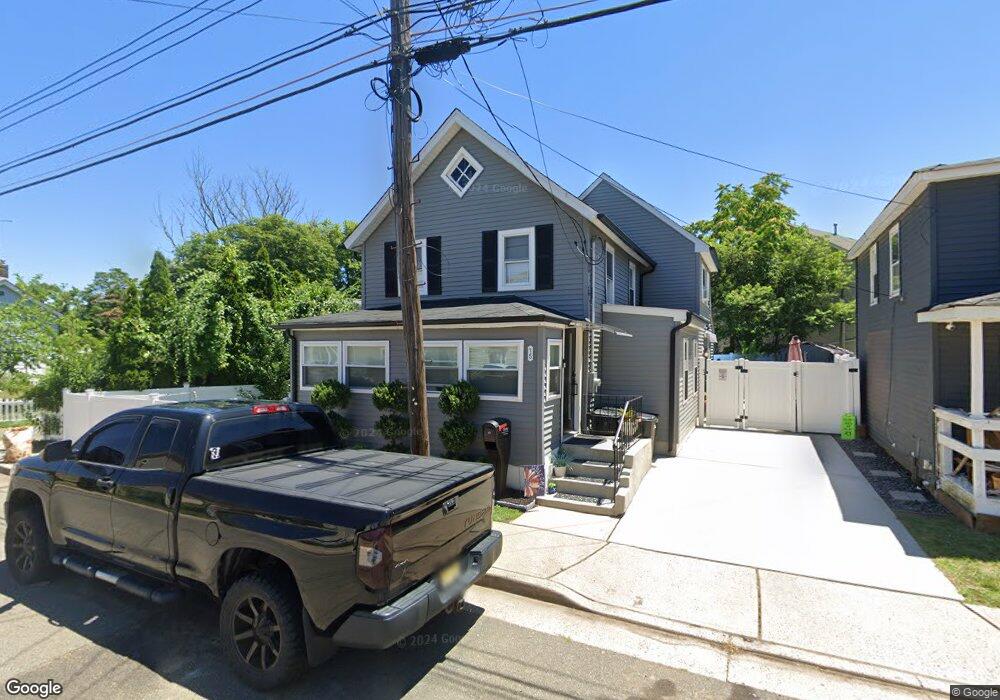 15 Pine St, Keyport, NJ 07735 - photo 1