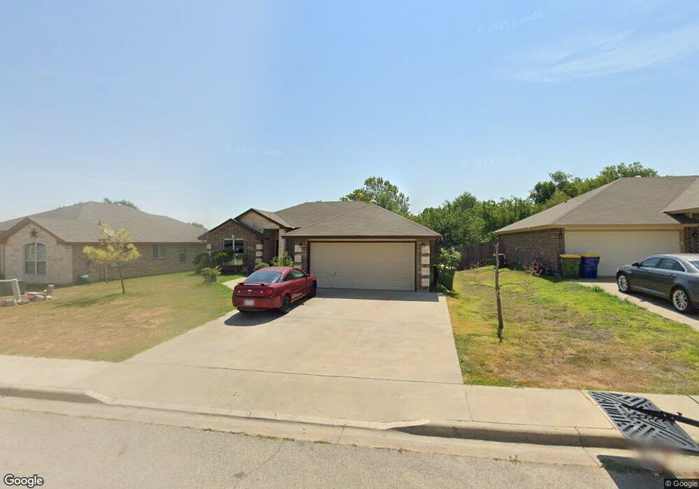 801 Macy Dr, Troy, TX 76579 - photo 1