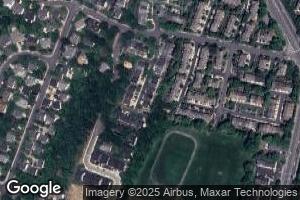 2031 Meadow Springs Dr, Vienna, VA 22182