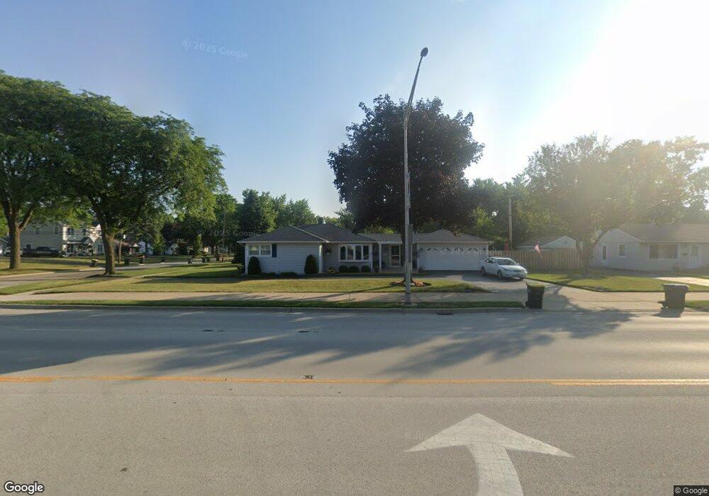 3618 Kirchoff Rd, Rolling Meadows, IL 60008 - photo 1