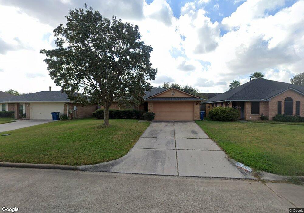 7915 Log Hollow Dr, Houston, TX 77040 - photo 1